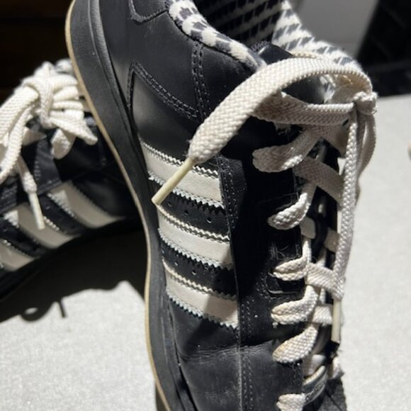 Adidas Sneakers Athletic Shoes - Picture 2 of 5